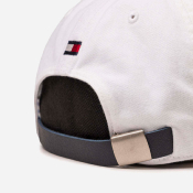 47 x Tommy Hilfiger - NBA Boston Celtics Courtside Clean Up Cap - White