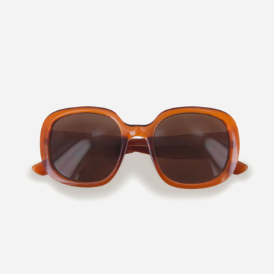 Moken - April - Ginger / Brown