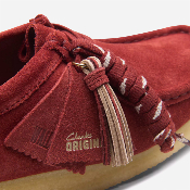 CLARKS - WALLABEE WOMENS - Deep Red Suede