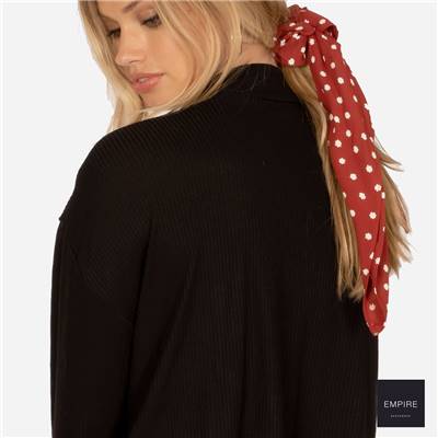 AMUSE SOCIETY UP AND AWAY SCRUNCHIE WOVEN SCARF - Rouge