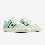 Cons by Converse - One Star Academy Pro Suede - Sour Glow/Egret/Black