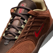 NIKE SB - VERTEBRAE - Cacao Wow Dragon Red Lt British Tan