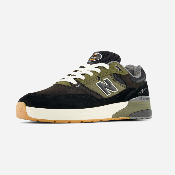 New Balance Numeric x Andrew Reynolds- 933 - Black Dark Olivine