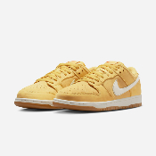 Nike SB - Dunk Low Pro Iso - Saturn Gold / Sail - Saturn Gold - Solar Flare