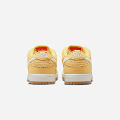 Nike SB - Dunk Low Pro Iso - Saturn Gold / Sail - Saturn Gold - Solar Flare